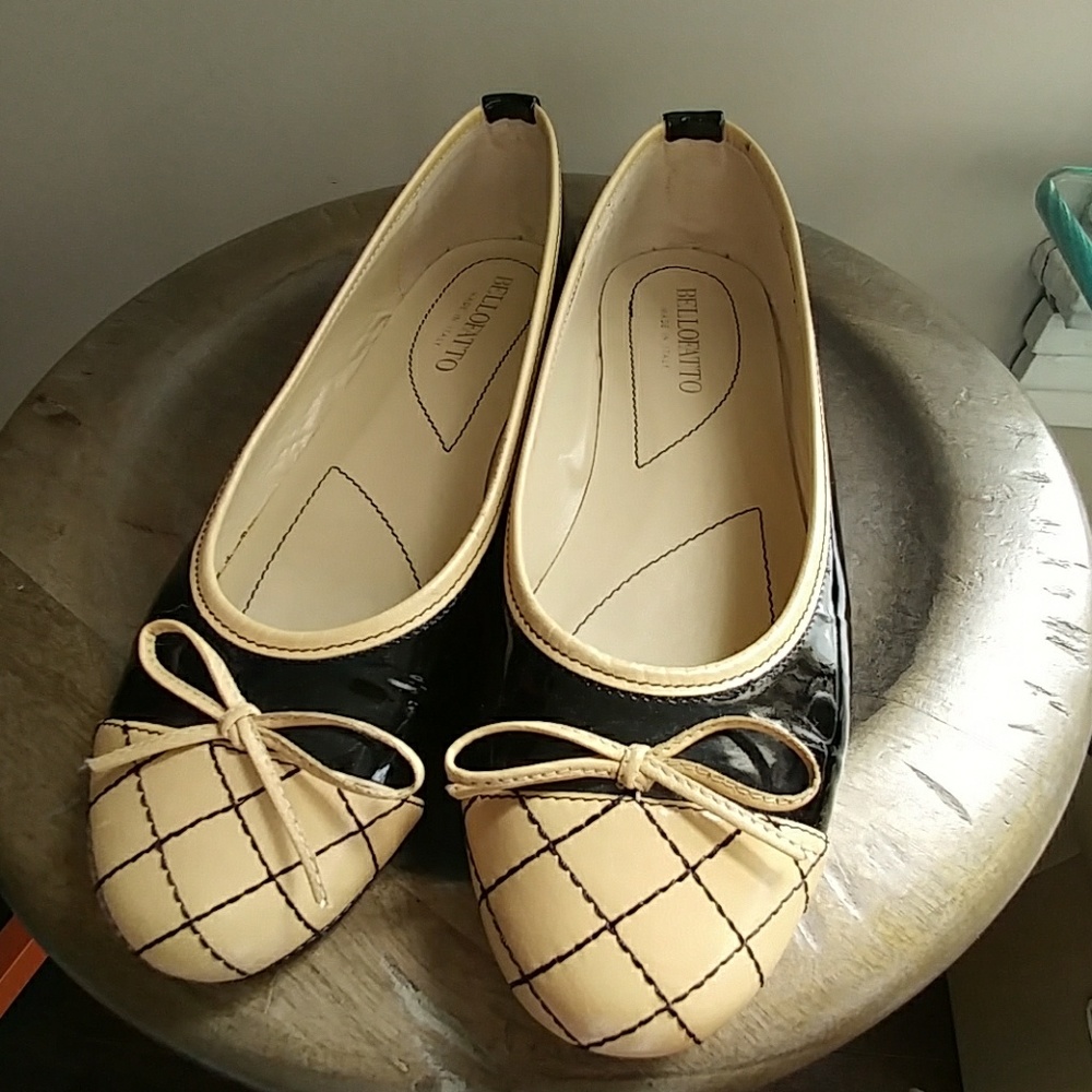 🔥VINTAGE BELLOFATTO QUILTED PATENT FLATS🔥